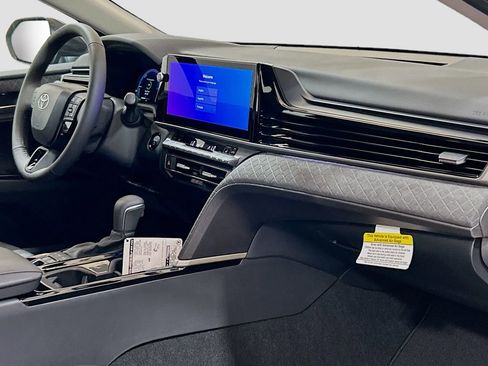 New 2026 Toyota Camry XLE FWD image 27