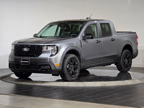 New 2025 Ford Maverick XLT w/ Black Appearance Package image 6