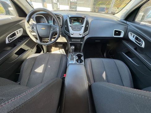 Used 2016 Chevrolet Equinox LS image 23