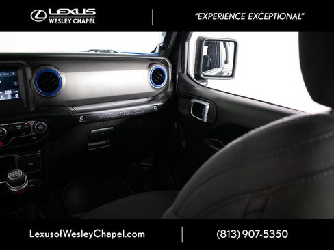 Used 2022 Jeep Wrangler Unlimited Sport AWD/4WD image 25