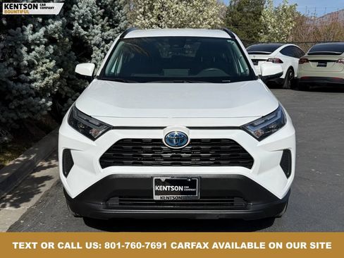 Used 2024 Toyota RAV4 LE image 8