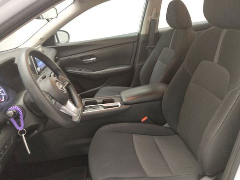 Used 2024 Nissan Sentra SV FWD image 17