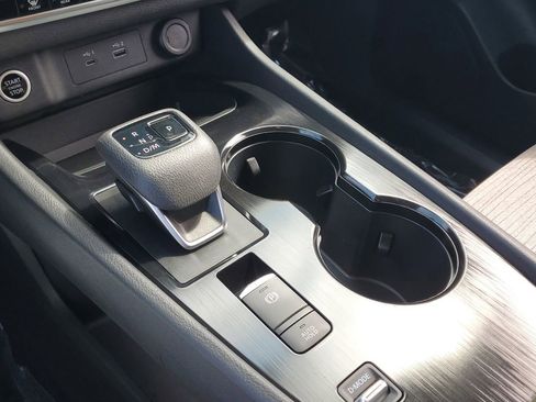 Certified 2023 Nissan Rogue SV image 37