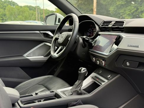 Used 2021 Audi Q3 2.0T Premium w/ Convenience Package AWD/4WD image 49