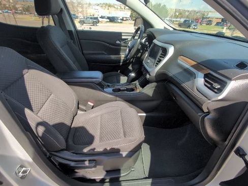 Used 2019 GMC Acadia SLE AWD/4WD image 34