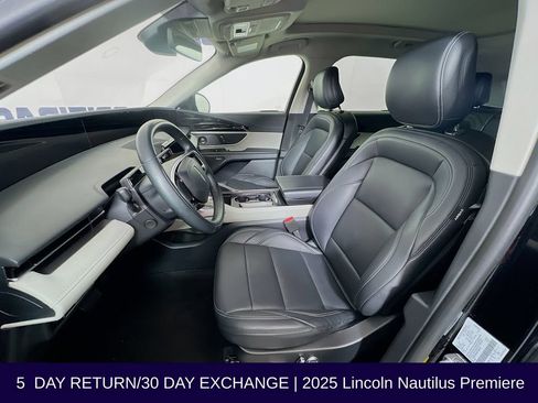 Used 2025 Lincoln Nautilus Premier w/ Equipment Group 102A AWD/4WD image 13