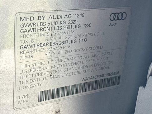 Used 2020 Audi Q3 2.0T Premium AWD/4WD image 36