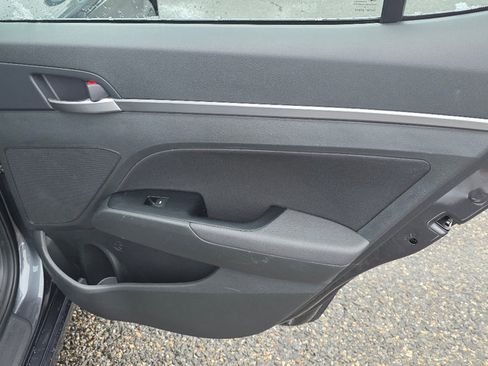 Used 2020 Hyundai Elantra Value Edition w/ Cargo Package (C1) image 19