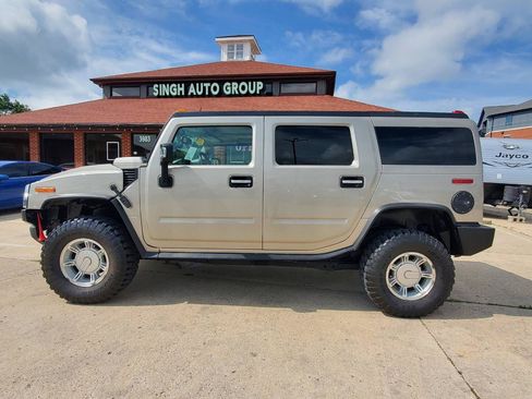 Used 2003 HUMMER H2 w/ Preferred Equipment Group AWD/4WD image 5