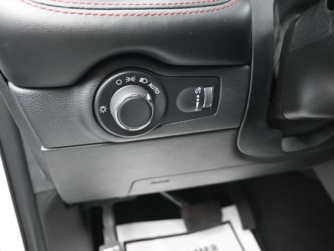 Used 2024 Dodge Durango R/T RWD image 12