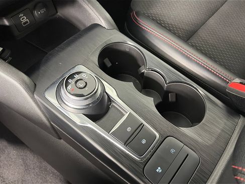 Certified 2025 Ford Escape ST-Line Select AWD/4WD image 20