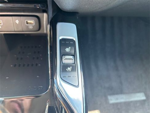 Used 2022 Kia Sorento SX image 27