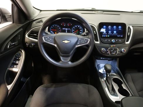 Certified 2022 Chevrolet Malibu LS image 12
