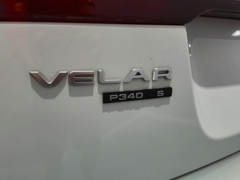 Used 2019 Land Rover Range Rover Velar S AWD/4WD image 37