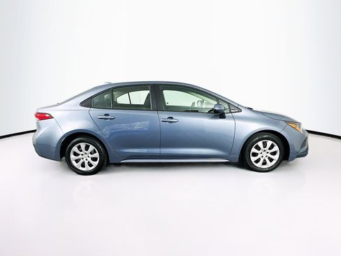 Used 2025 Toyota Corolla LE image 10