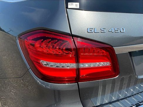 Used 2019 Mercedes-Benz GLS 450 4MATIC image 24