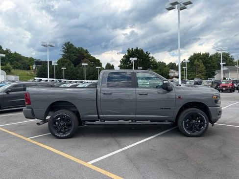 New 2026 RAM 2500 Laramie w/ Night Edition AWD/4WD image 8