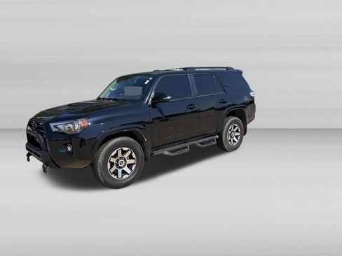 Used 2023 Toyota 4Runner TRD Off-Road Premium w/ Off Road Premium Plus Package AWD/4WD image 9