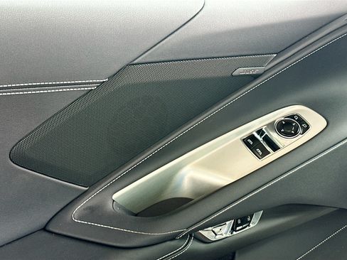 Used 2024 Chevrolet Corvette Z06 RWD image 17