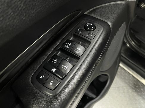 Used 2021 Dodge Durango SXT AWD/4WD image 14