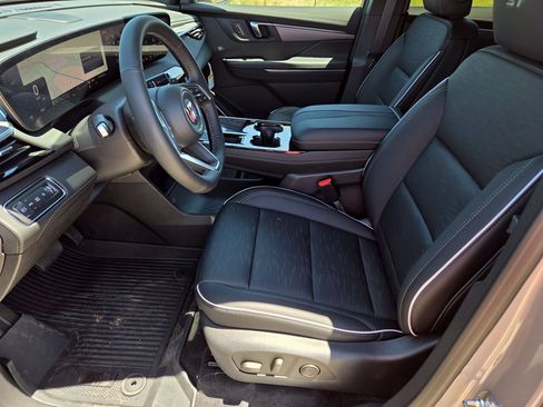 New 2026 Buick Enclave Sport Touring w/ Power Package FWD image 15