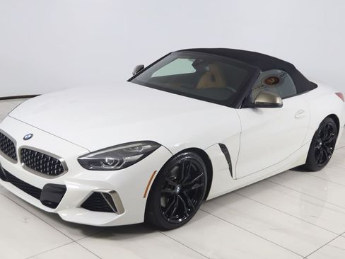 Used 2020 BMW Z4 M40i w/ Executive Package RWD image 24
