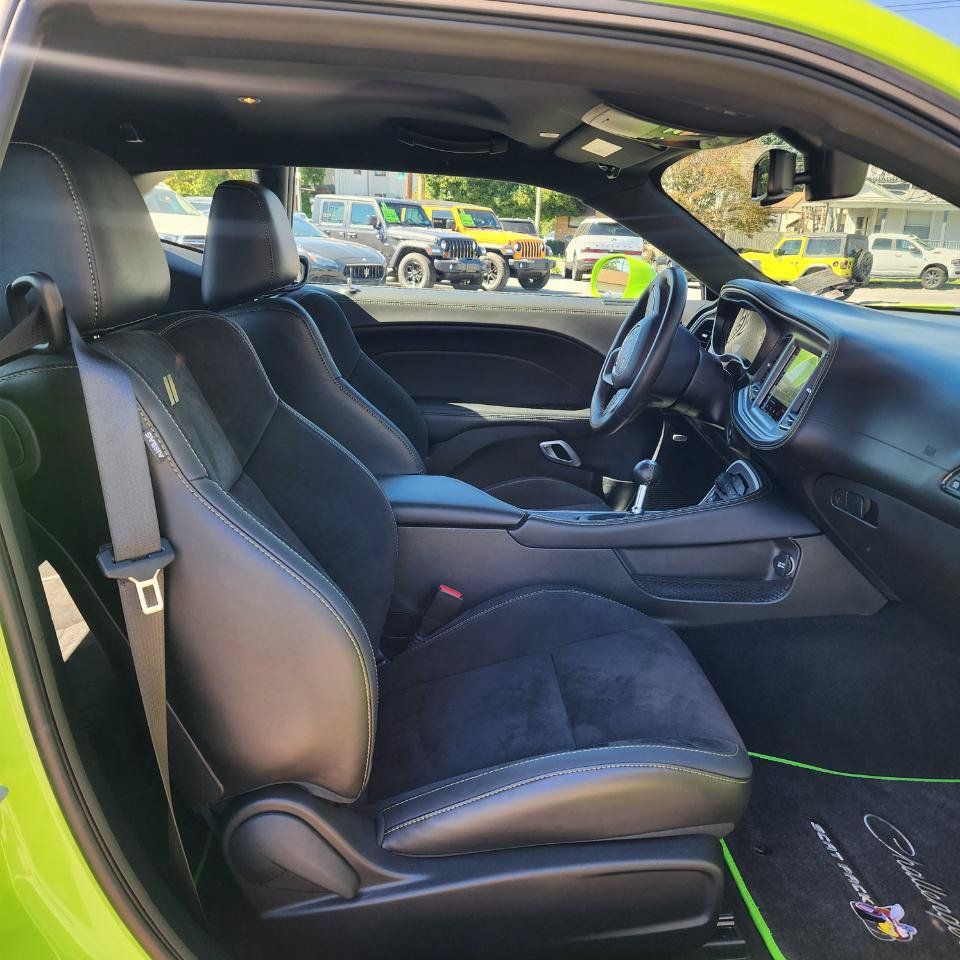Used 2023 Dodge Challenger R/T Scat Pack RWD image 13