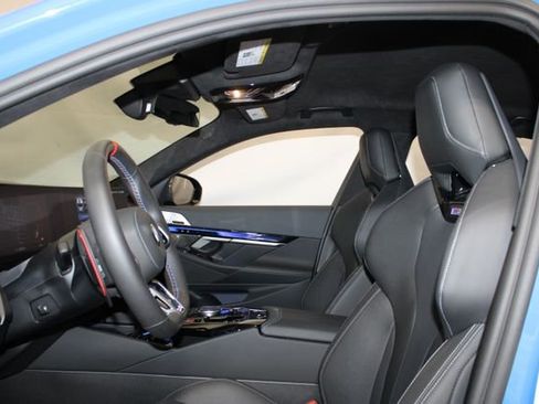 Used 2026 BMW M5 w/ Carbon Package AWD/4WD image 9