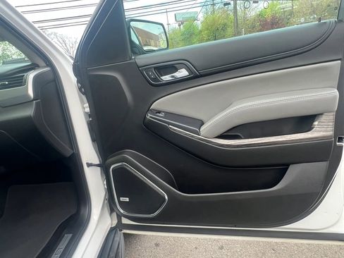 Used 2018 Chevrolet Tahoe LT w/ Luxury Package image 32