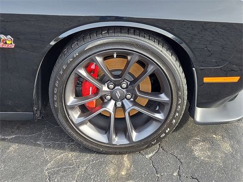 Used 2021 Dodge Challenger R/T Scat Pack w/ Plus Package image 8