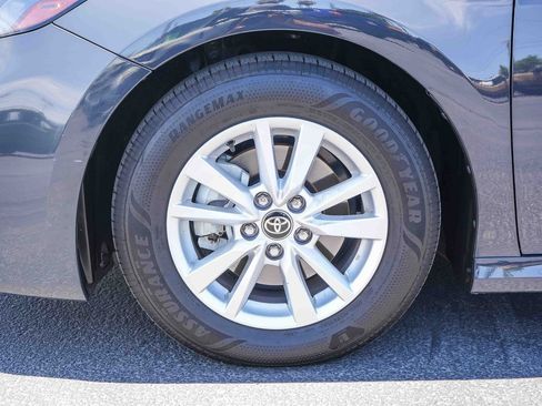 Used 2025 Toyota Camry LE FWD image 12