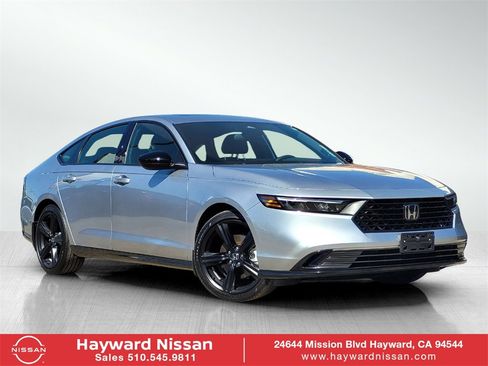 Used 2023 Honda Accord Sport image 1