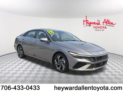 Used 2024 Hyundai Elantra Limited FWD image 1