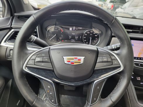 Used 2024 Cadillac XT5 Premium Luxury FWD image 21