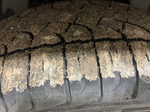 Used 2023 Ford F150 Lariat w/ Equipment Group 502A High image 26