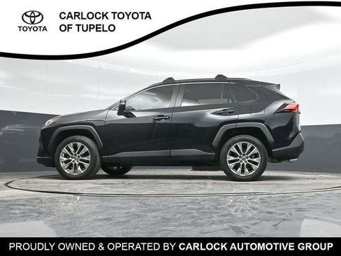 Used 2021 Toyota RAV4 XLE Premium image 45