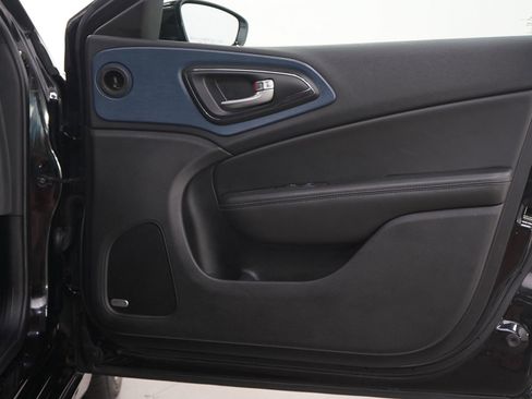 Used 2015 Chrysler 200 S w/ Navigation & Sound Group I AWD/4WD image 9