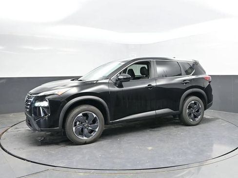 Used 2024 Nissan Rogue SV FWD image 7