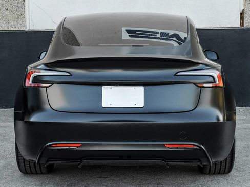Used 2024 Tesla Model 3 Performance AWD/4WD image 7