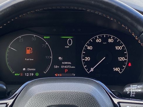 Used 2025 Honda CR-V Sport Touring image 19