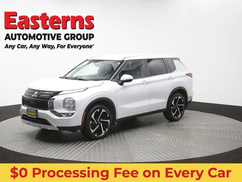 Used 2024 Mitsubishi Outlander SE AWD/4WD image 55