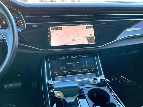 Used 2019 Audi Q8 Premium Plus image 6