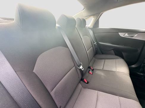 Used 2023 Kia Forte LXS FWD image 29