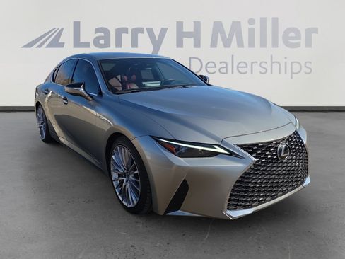 Used 2022 Lexus IS 300 w/ Premium Package image 7