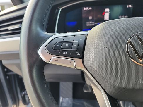 Certified 2022 Volkswagen Jetta Sport image 19