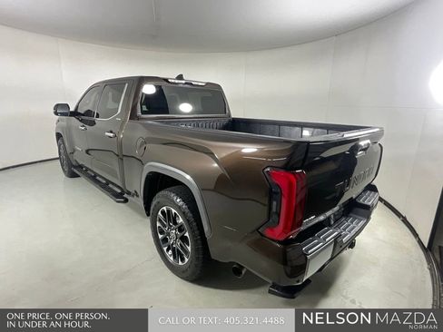 Used 2023 Toyota Tundra Limited w/ Power Package RWD image 8