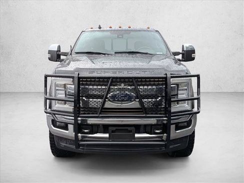 Used 2019 Ford F250 King Ranch w/ King Ranch Ultimate Package AWD/4WD image 3