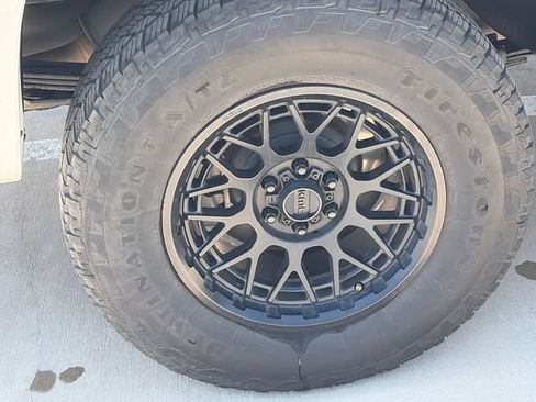 Used 2022 Chevrolet Colorado W/T w/ WT Convenience Package AWD/4WD image 7
