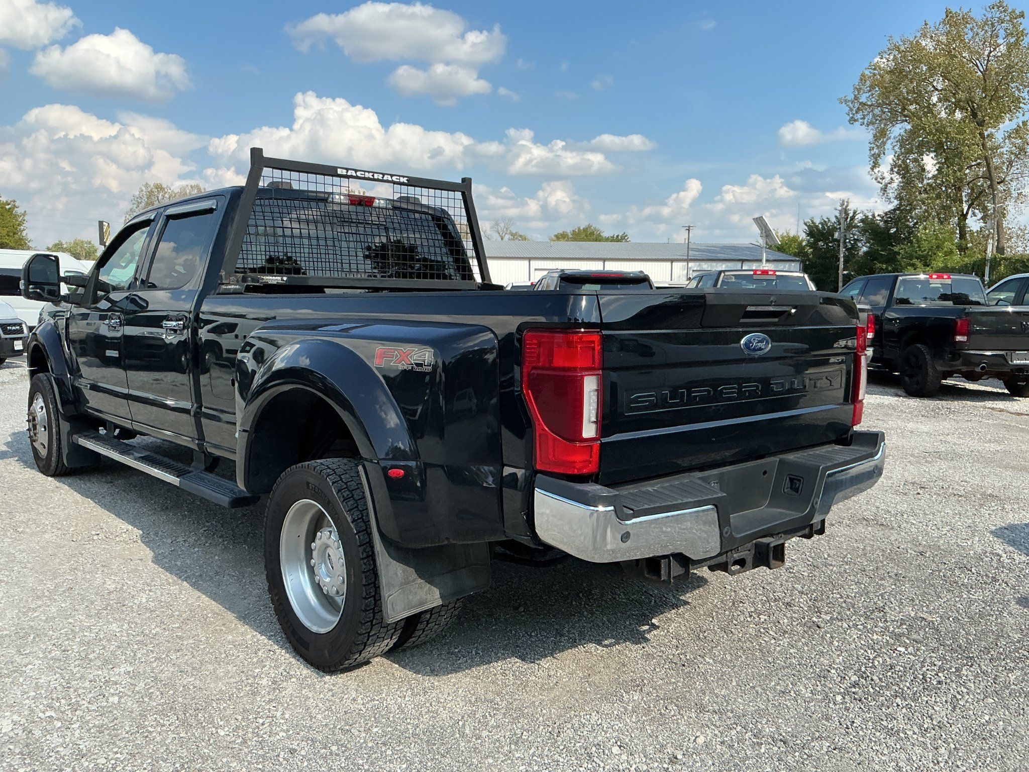 Used 2021 Ford F450 Lariat w/ Lariat Ultimate Package AWD/4WD image 4