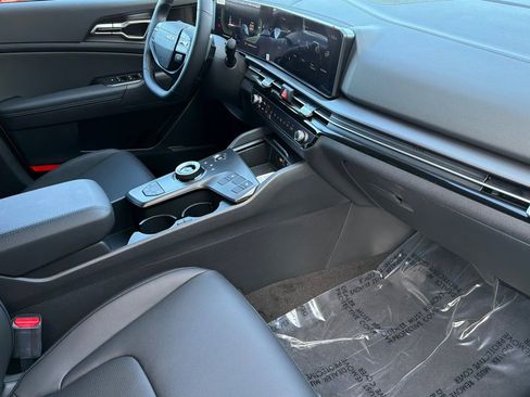 New 2026 Kia Sportage AWD Hybrid image 14